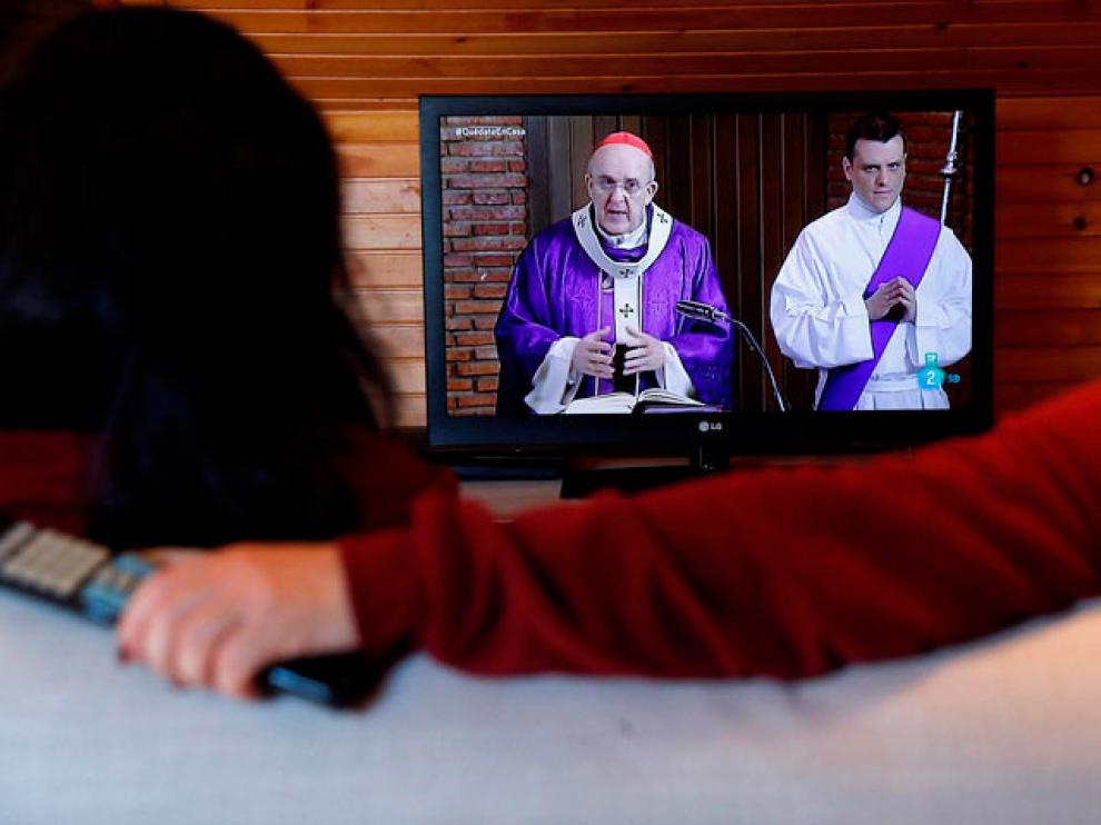 Misas en España, sube audiencia Misas en España, sube audiencia